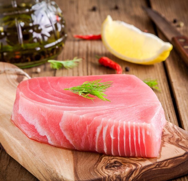 filete tuna scaled e1750171364637